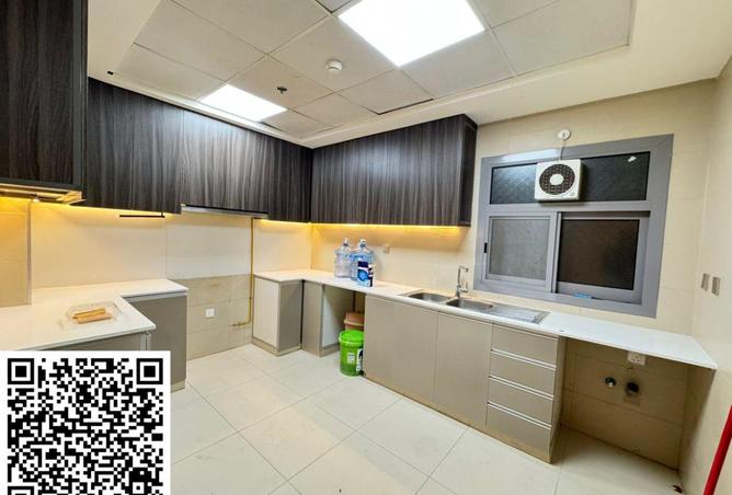 73112607 - Property Image 2
