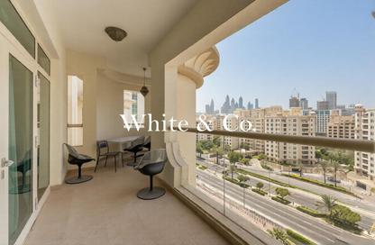 Apartment - 2 Bedrooms - 3 Bathrooms for rent in Al Khudrawi - Shoreline Apartments - Palm Jumeirah - Dubai
