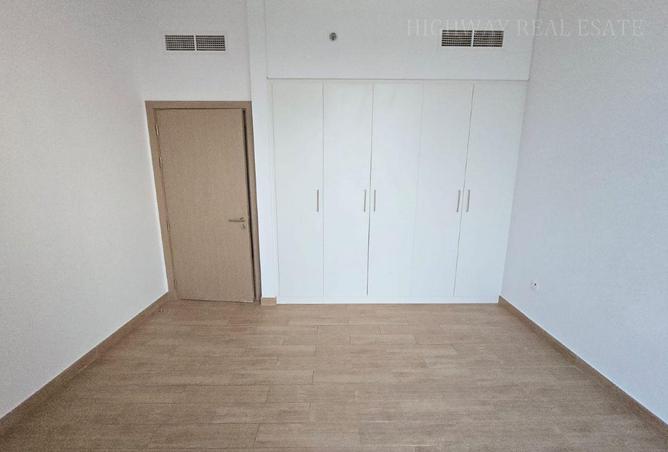 117255880 - Property Image 3