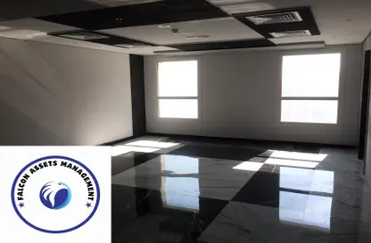 شقة - غرفة نوم - 1 حمام للايجار في 3 برج منازل - الممزر - الشارقة - الشارقة شقة - غرفة نوم - 1 حمام للايجار في 3 برج منازل - الممزر - الشارقة - الشارقة