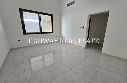 Villa - 5 Bedrooms - 7 Bathrooms for rent in Al Jazzat - Al Riqqa - Sharjah