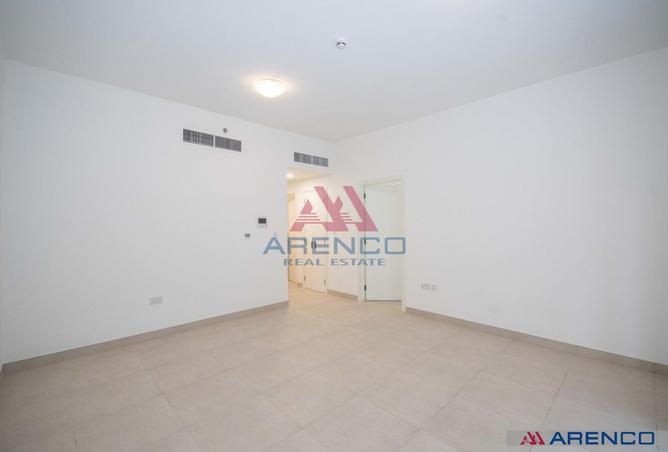 127006570 - Property Image 3