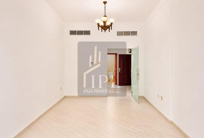 106416270 - Property Main Image
