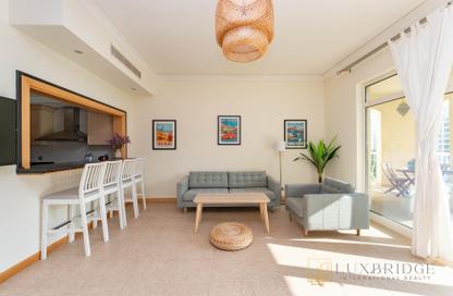 Apartment - 2 Bedrooms - 4 Bathrooms for rent in Jash Falqa - Shoreline Apartments - Palm Jumeirah - Dubai