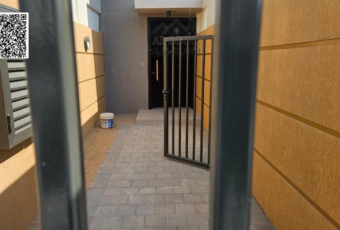 136570790 - Property Image 2