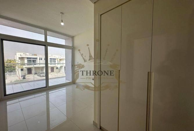 98248142 - Property Image 2