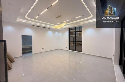 Villa - 5 - 7 for sale in Kabbali Hills - Al Helio 2 - Al Helio - Ajman Villa - 5 - 7 for sale in Kabbali Hills - Al Helio 2 - Al Helio - Ajman