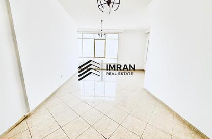Apartment - 3 Bedrooms - 3 Bathrooms for rent in New Al Taawun Road - Al Taawun - Sharjah