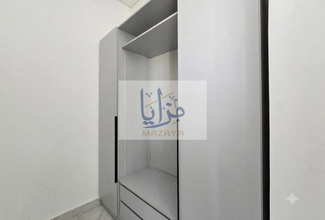 142858102 - Property Image 3