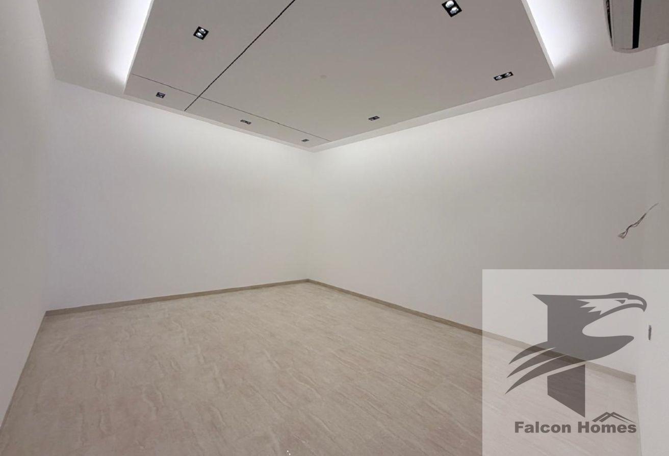 Brand New | 5BR Spacious Villa with Garden Area photo 5