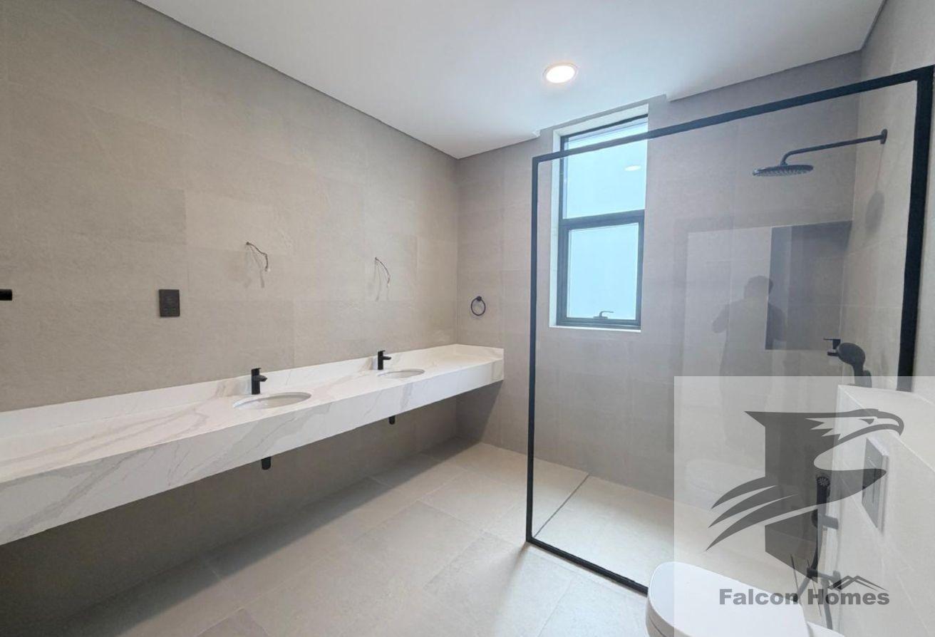 Brand New | 5BR Spacious Villa with Garden Area photo 15