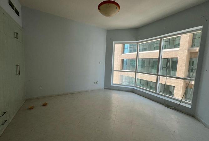 77372406 - Property Image 2