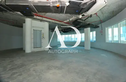 Office Space - Studio - 2 Bathrooms for rent in Capital Golden Tower - Business Bay - Dubai