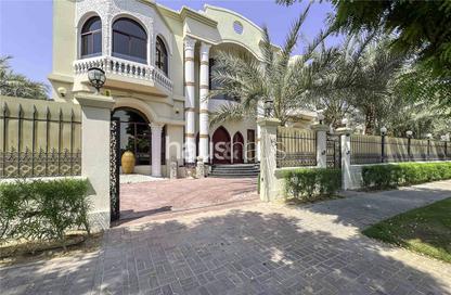 Villa - 7+ - 7+ for rent in Sector E - Emirates Hills - Dubai Villa - 7+ - 7+ for rent in Sector E - Emirates Hills - Dubai