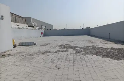 أرض - استوديو للايجار في المنطقة الصناعية رقم 5 - المنطقة الصناعية بالشارقة - الشارقة