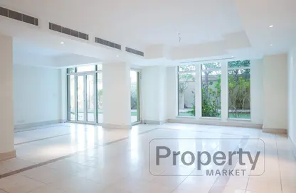 Villa - 3 Bedrooms - 4 Bathrooms for rent in Al Mass Villas - Dubai Marina Towers - Dubai Marina - Dubai