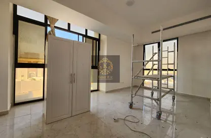 Villa - Studio - 1 Bathroom for rent in Mohamed Bin Zayed City - Abu Dhabi