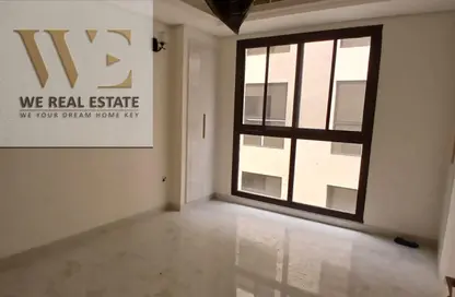 شقة - 2 غرف نوم - 2 حمامات للايجار في سيتي لايف مول التلة - التله 2 - عجمان