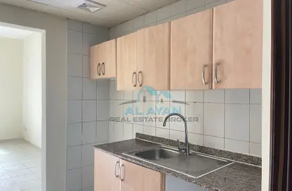 Apartment - 1 Bathroom for rent in Building S10 - Spain Cluster - International City - Dubai