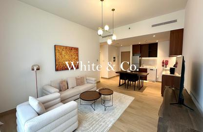 Apartment - 1 - 2 for rent in La Rive Building 4 - La Rive - Port de La Mer - La Mer - Jumeirah - Dubai