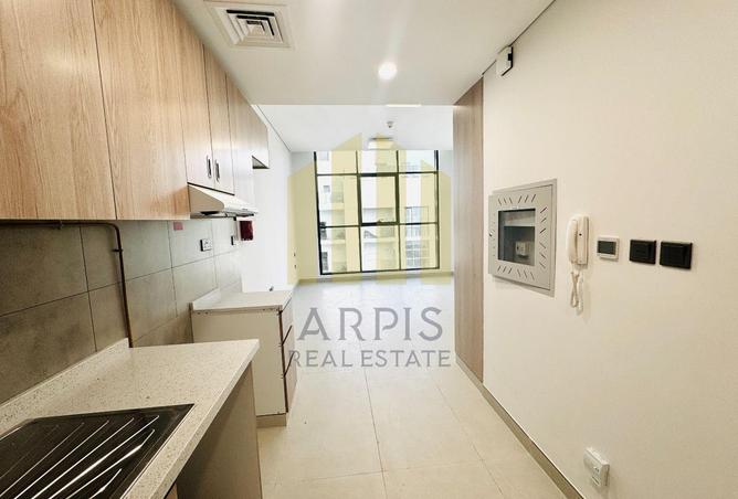 97817433 - Property Image 2