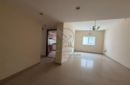 Apartment - 2 - 3 for rent in Al Majaz 2 - Al Majaz - Sharjah Apartment - 2 - 3 for rent in Al Majaz 2 - Al Majaz - Sharjah