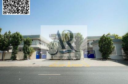 Labor Camp - Studio - 7+ Bathrooms for rent in SG 10 Building - Industrial Area 10 - Sharjah Industrial Area - Sharjah
