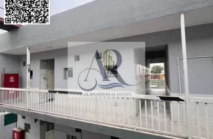 Labor Camp - Studio - 7+ Bathrooms for rent in SG 10 Building - Industrial Area 10 - Sharjah Industrial Area - Sharjah