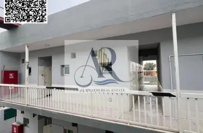 Labor Camp - Studio - 7+ Bathrooms for rent in SG 10 Building - Industrial Area 10 - Sharjah Industrial Area - Sharjah