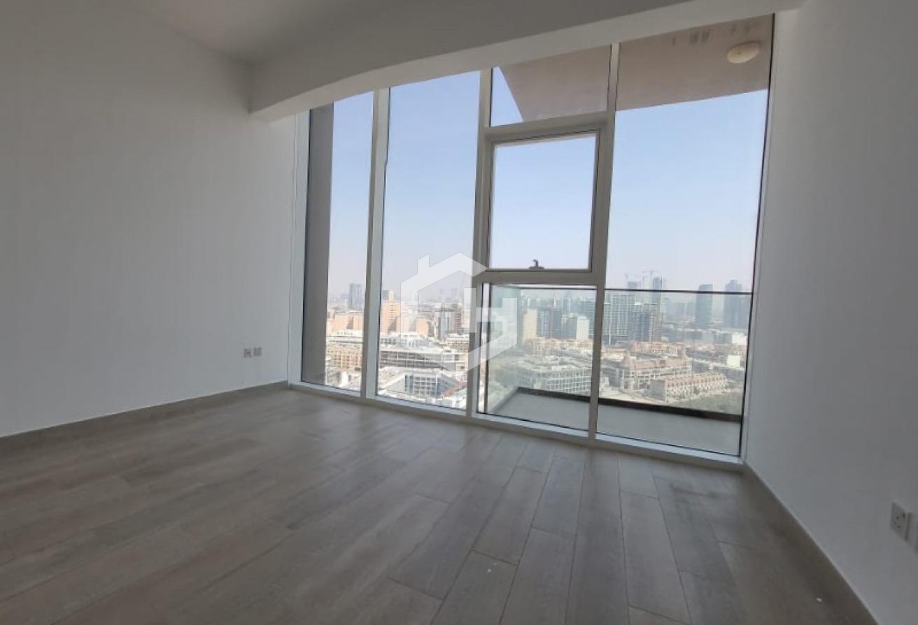 Spacious & Bright 1-BR Apartment in Bloom Tower photo 2