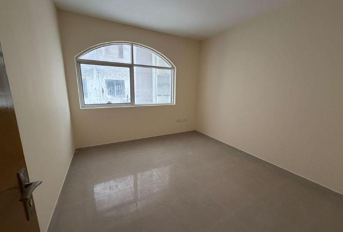 2P5g4R0R292 - صورة العقار 2