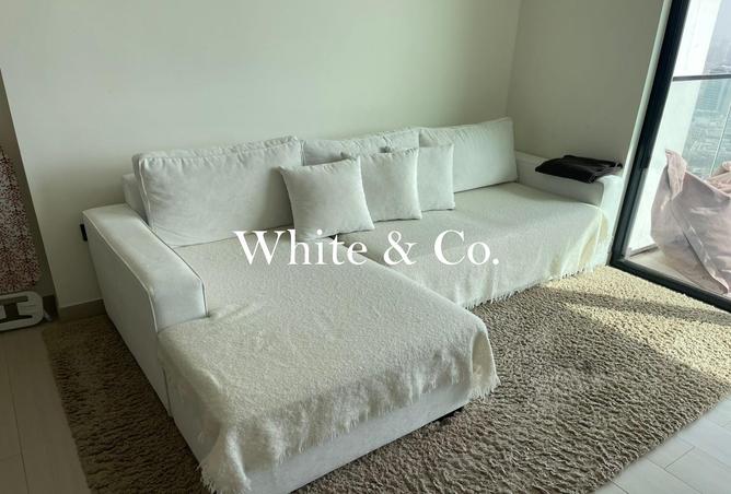 73848159 - Property Image 2