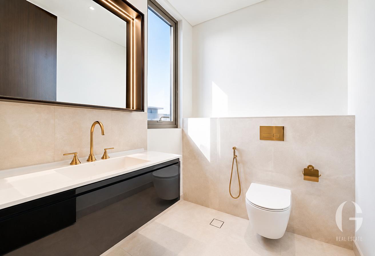 Luxurious Villa | Spacious | Flora Type | Modern photo 13