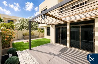 Townhouse - 4 Bedrooms - 4 Bathrooms for sale in Noor Townhouses - Town Square - Dubai