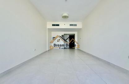 Apartment - 3 - 5 for rent in Al Waleed Garden 1 - Al Waleed Garden - Al Jaddaf - Dubai Apartment - 3 - 5 for rent in Al Waleed Garden 1 - Al Waleed Garden - Al Jaddaf - Dubai