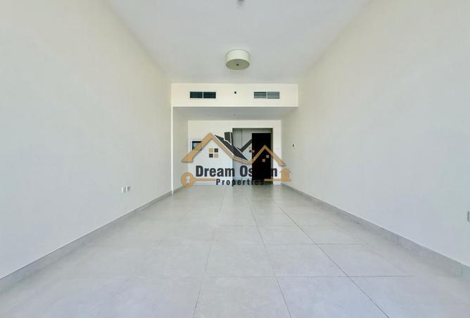 144186168 - Property Image 3