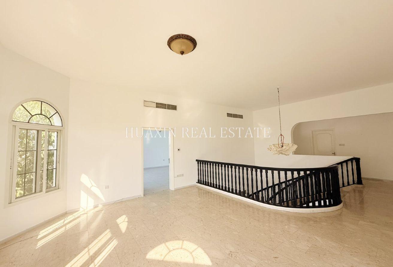 Independent|Private Pool |Maid |Driver | 2 kitchen photo 9