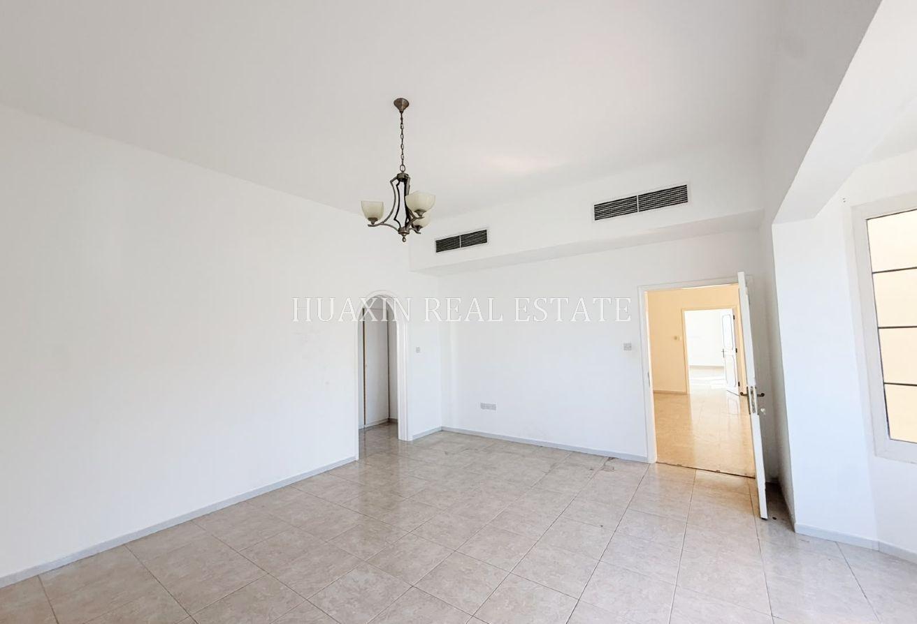 Independent|Private Pool |Maid |Driver | 2 kitchen photo 12