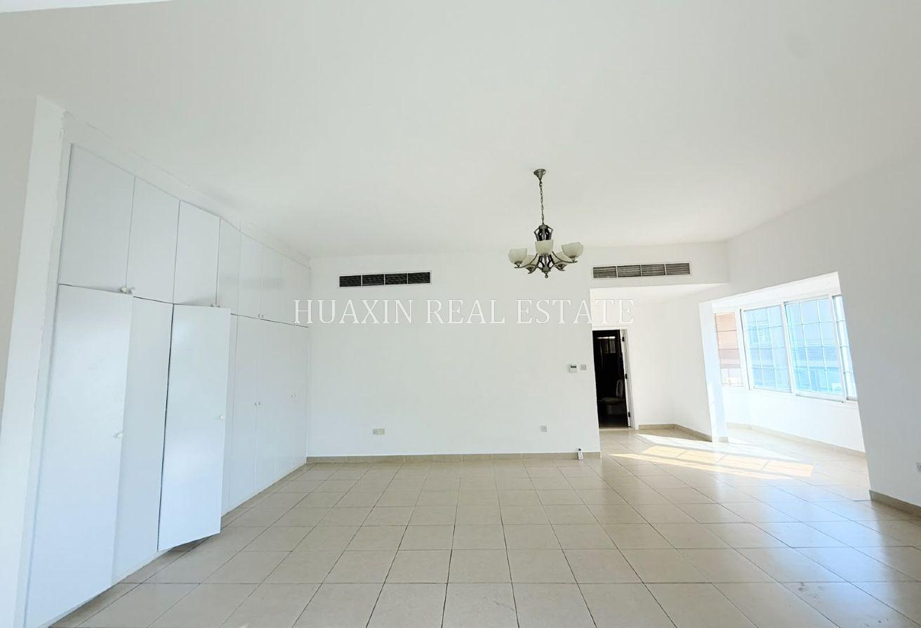 Independent|Private Pool |Maid |Driver | 2 kitchen photo 17