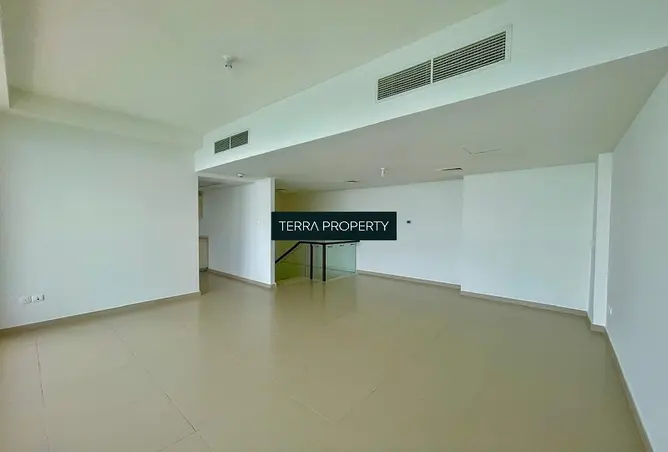 128811371 - Property Image 3