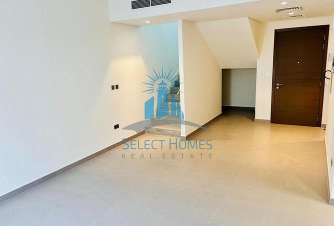 83647583 - Property Image 2