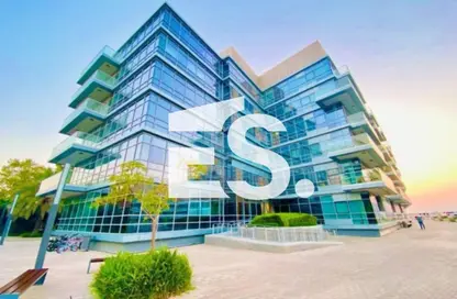 Apartment - 2 Bedrooms - 3 Bathrooms for rent in Al Marasy - Al Bateen - Abu Dhabi