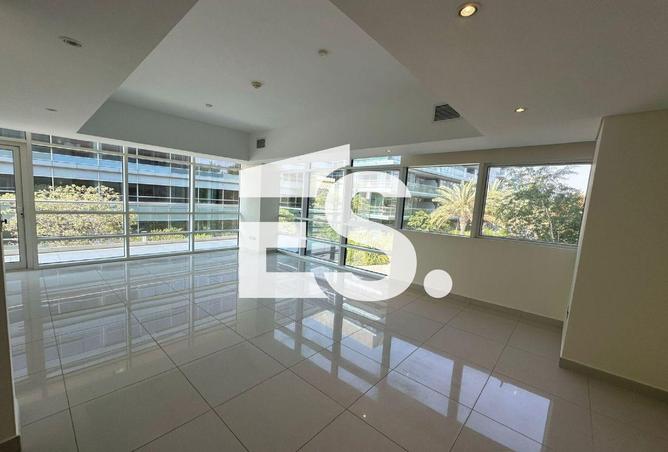 65152822 - Property Image 3