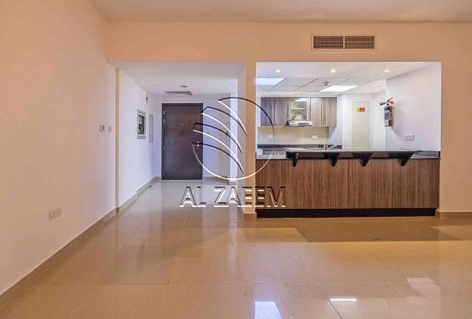 136558115 - Property Image 2