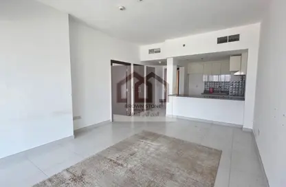 Apartment - 1 Bedroom - 2 Bathrooms for rent in Rabdan Building - Motor City - Dubai