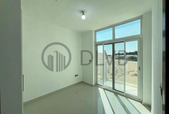 73164521 - Property Image 2