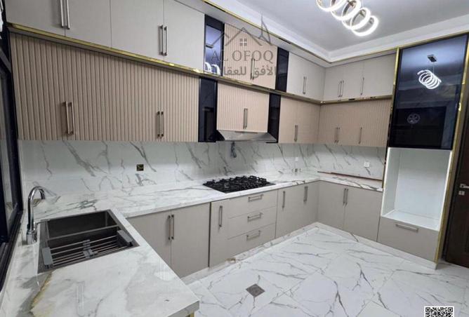 83254848 - Property Image 3