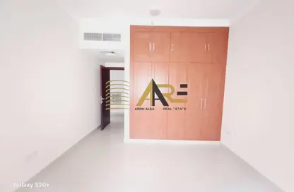 شقة - غرفة نوم - 2 حمامات للايجار في سراب 2 - الجادة - الشارقة