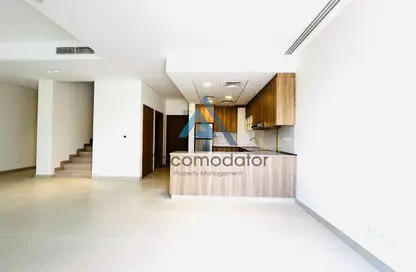 Apartment - 3 Bedrooms - 4 Bathrooms for rent in Bloom Living - Zayed City (Khalifa City C) - Khalifa City - Abu Dhabi