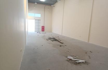 Warehouse - Studio - 1 for rent in Al Jurf Industrial 2 - Al Jurf Industrial - Ajman